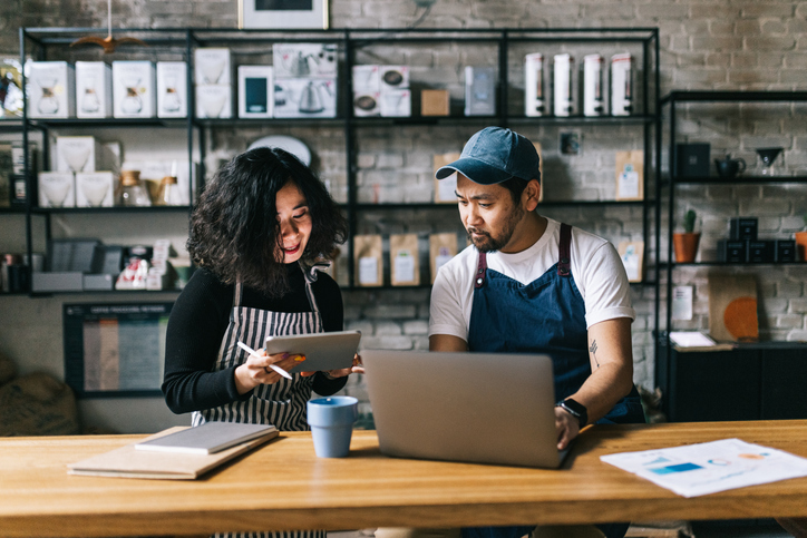 The Small Yet Powerful Impact of AI on Local Business Efficiency 